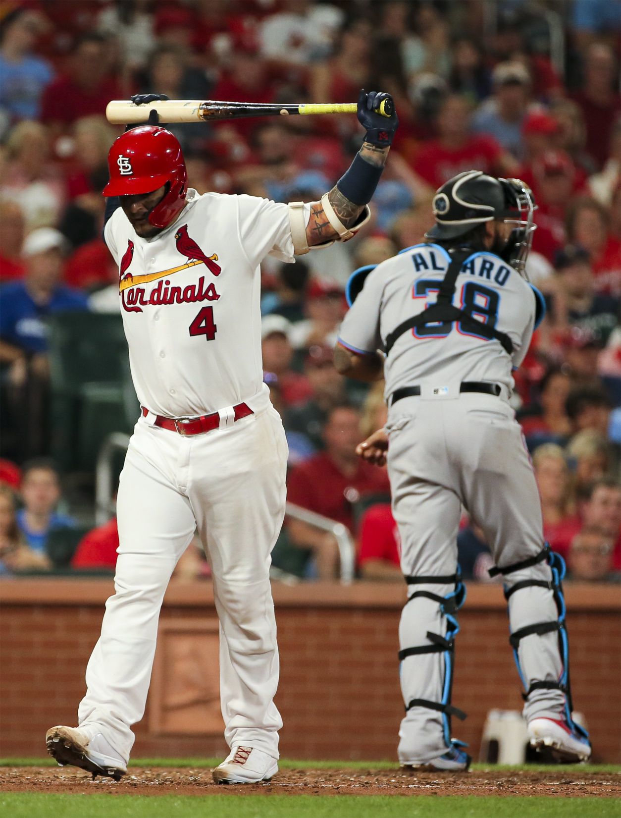 Cardinals battle Marlins